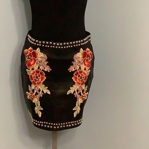 Romeo & Juliet Couture Faux Leather Skirt M